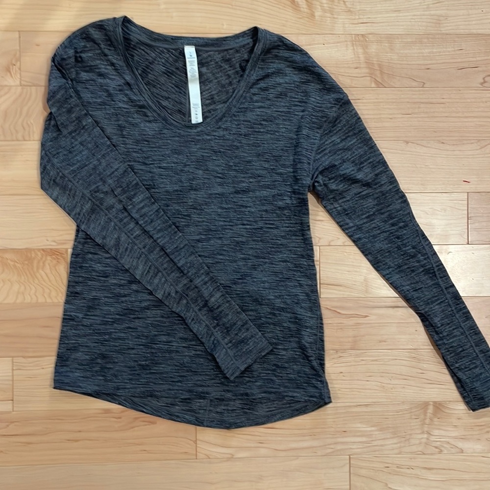 Lululemon Long Sleeve Active Shirt